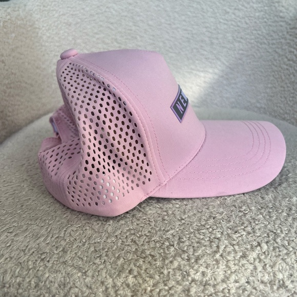 ROBIN-RUTH NEW YORK PINK CAP - Picture 4 of 5